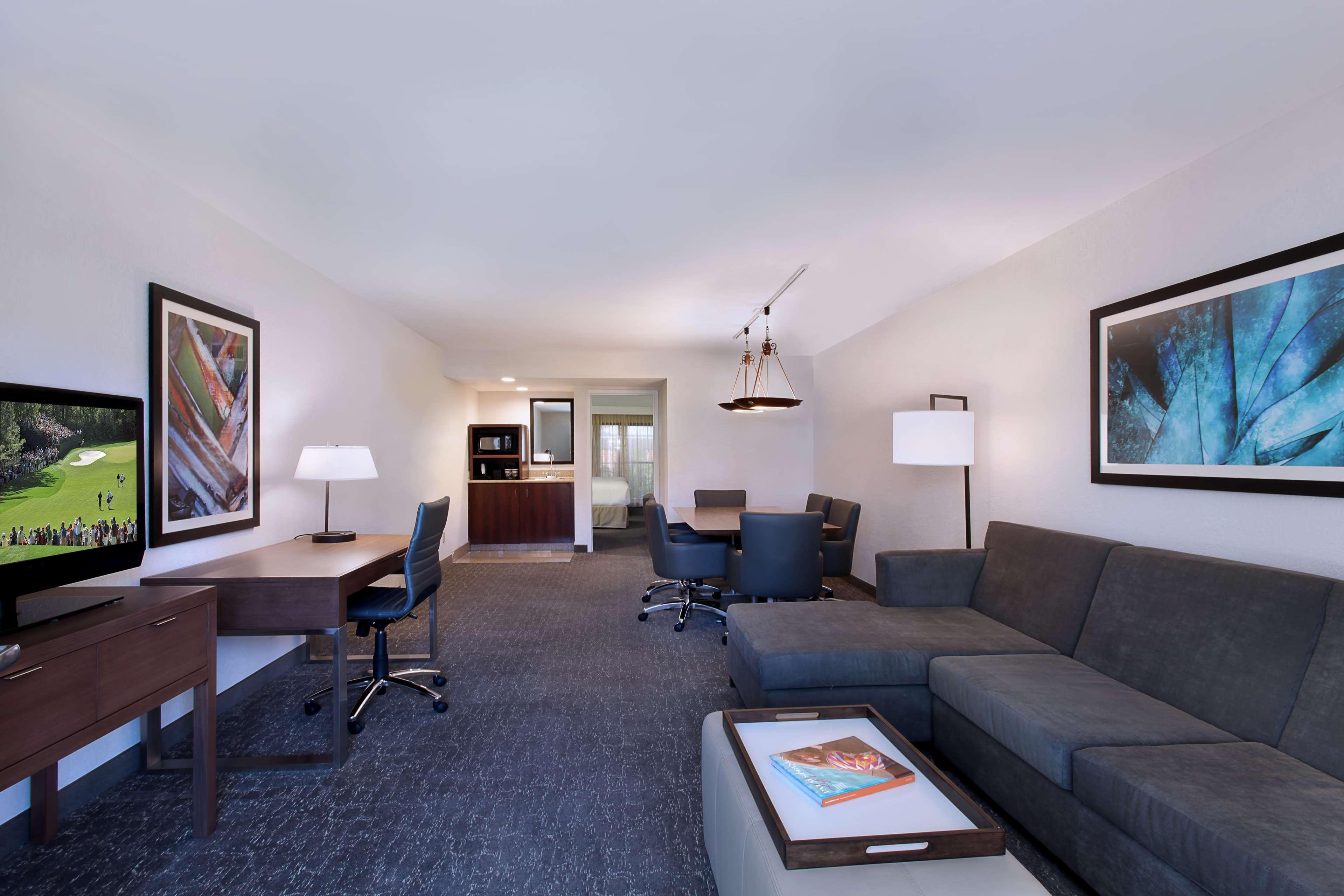Embassy Suites By Hilton Palm Desert Chambre photo